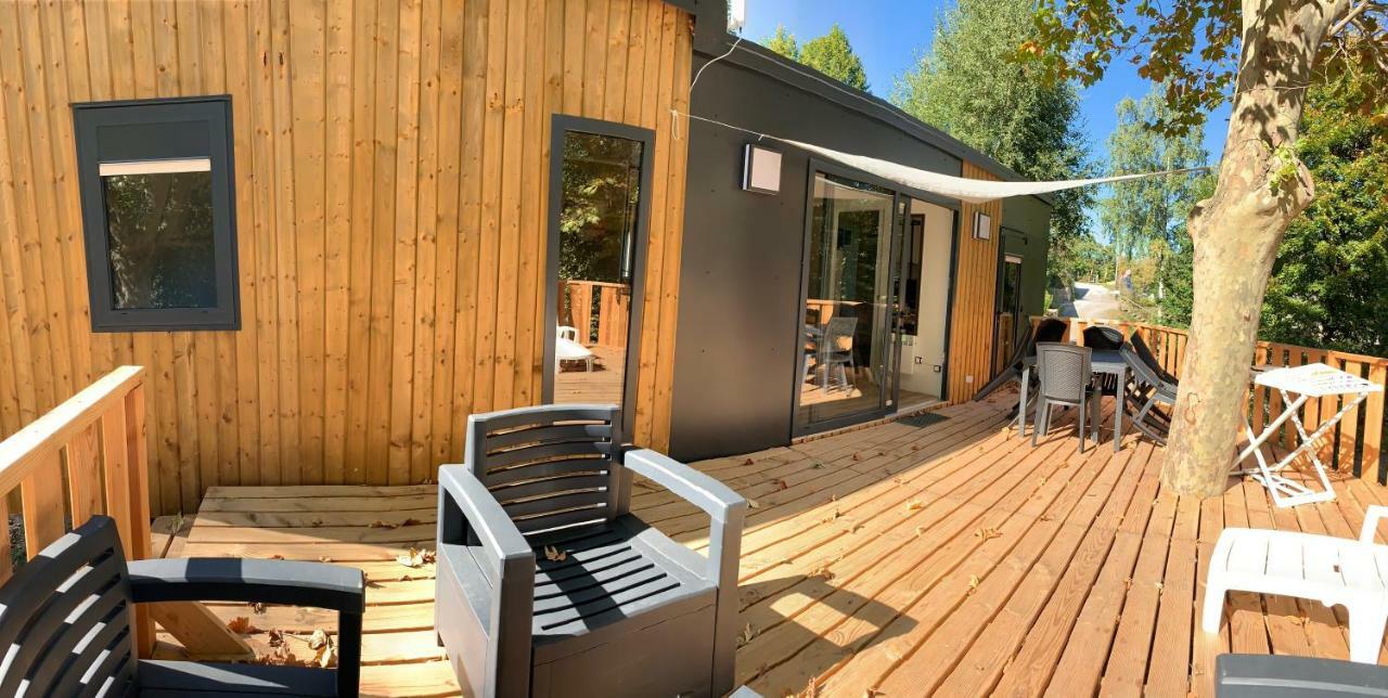 Camping Le Mas Des Sedaries Hotel Villefort  Exterior photo
